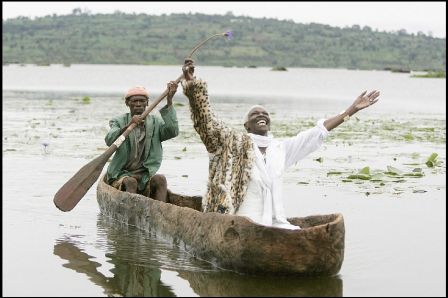 Burundi pirogue copyright